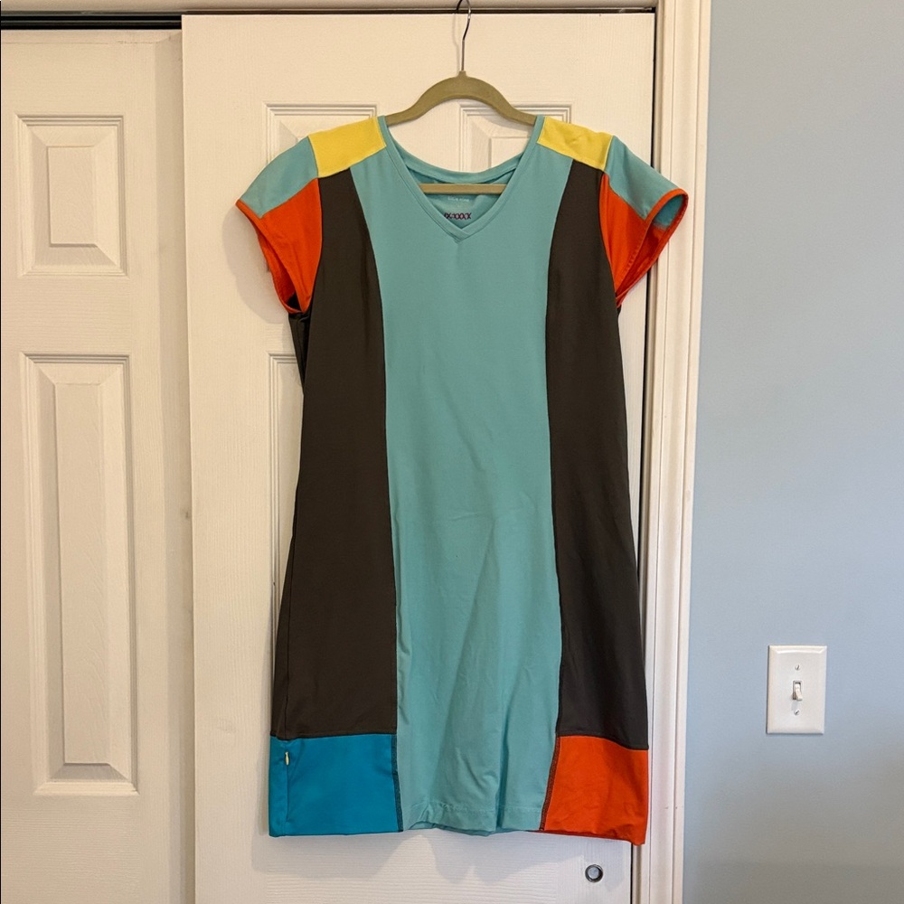 Title Nine Colorblock Short Sleeve Dress L